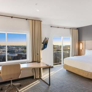 Marina del Rey Marriott - 32