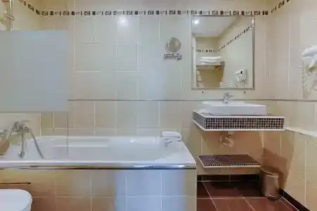 Hôtel Avama Prony - 75