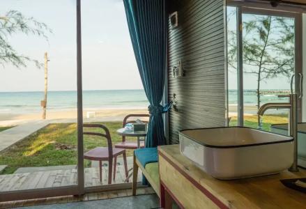 Sandy Beach Bungalows - 5