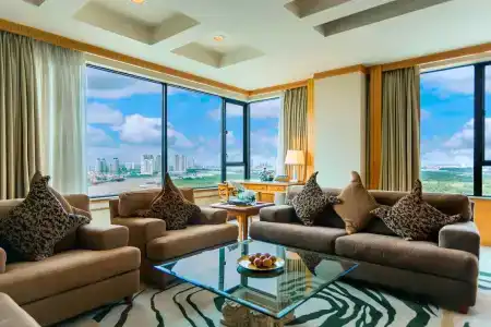 Renaissance Riverside Saigon - 165