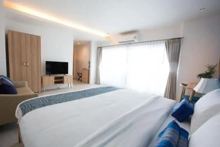 DeeProm Pattaya - 144