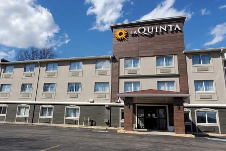 La Quinta Inn by Wyndham Indianapolis North at Pyramids - 0