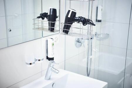 Serviced by Solaria - 6