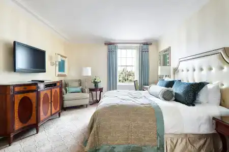 The Pierre, a Taj, New York - 43