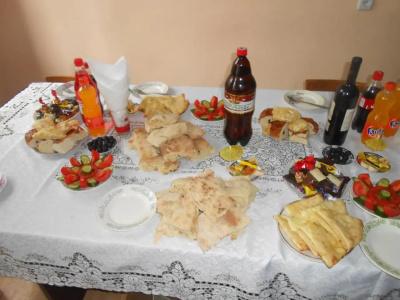 Mziuri Guest House - 9