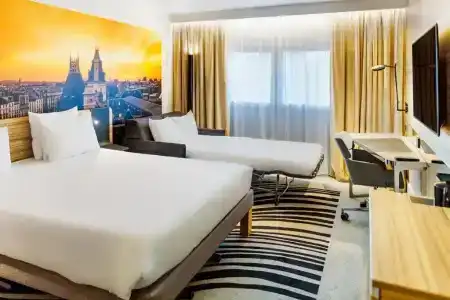 Novotel Paris 14 Porte d'Orléans - 74