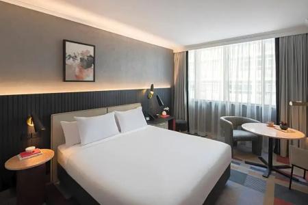 Travelodge Martin Place - 84