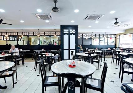 Pantai Inn - 24