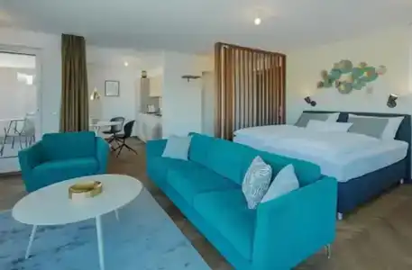 DD Suites Serviced - 69
