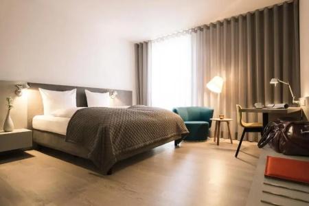 Maximilians Boutique-Landau - 36