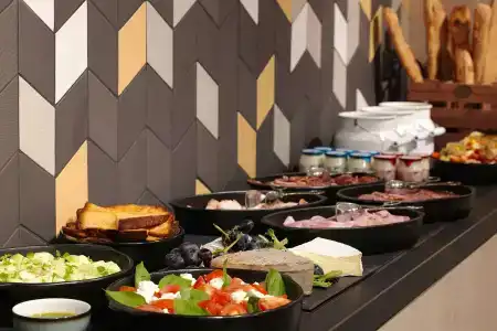 Courtyard by Marriott Paris Gare de Lyon - 13