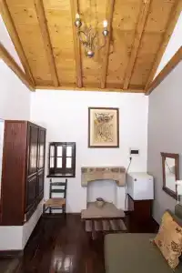Goulas Traditional Guesthouse - 74