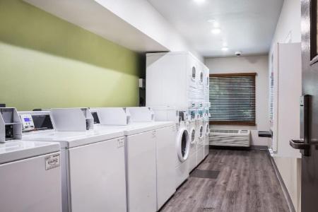 WoodSpring Suites - 20