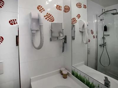 Mercure Lisieux - 45