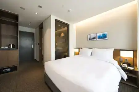 Ramada Encore by Wyndham Busan Haeundae - 9