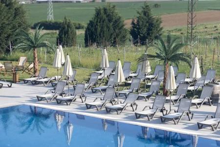 Vinum Bağ Oteli & Spa Tennis Courts By Edrine Vine - 8