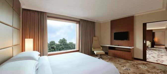 Hilton Bangalore Embassy GolfLinks - 175