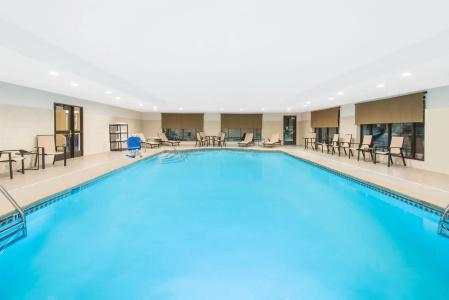 Wingate by Wyndham - 0