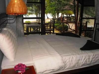 Sea Scene Resort - 32