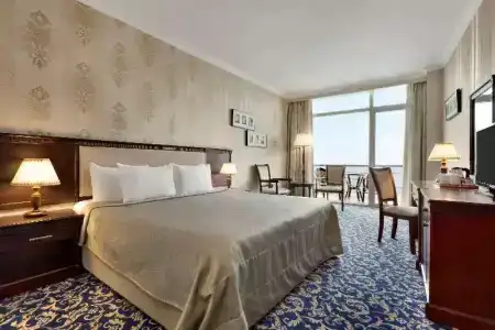 Ramada by Wyndham Baku - 36