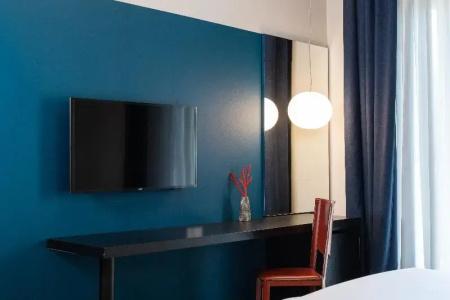 Globus, Sure Hotel Collection by Best Western - 81
