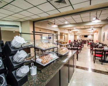 Clarion Inn & Suites Miami International Airport - 24
