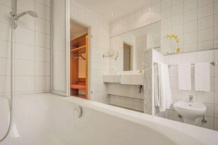 Best Western Plus Excelsior - 9