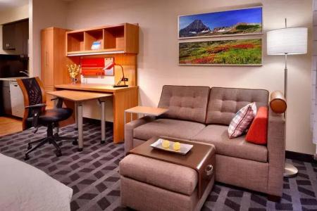 TownePlace Suites by Marriott - 26