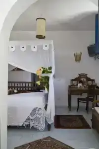 Quartara Boutique - 68