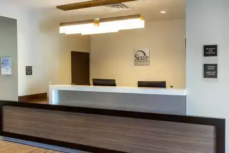 Sleep Inn & Suites City Area - 1