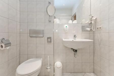 Azimut Kurfuerstendamm Berlin - 26