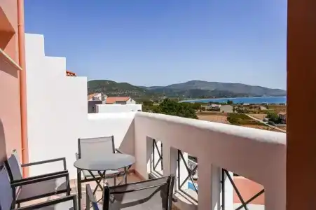 Nisea Samos - 78