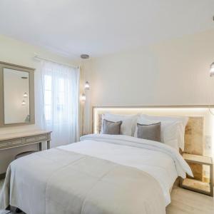Elementa Boutique - 30