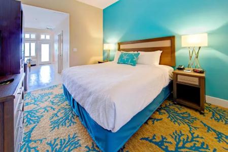 Commander & Suites - 57