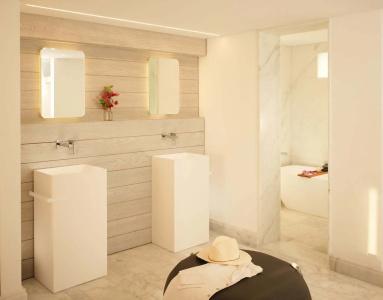 Mykonos Riviera & Spa, a member of Small Luxurys of the World - 9