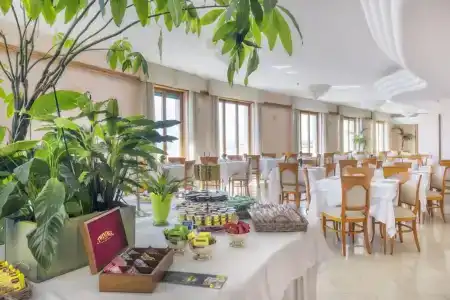 Astura Palace - 20