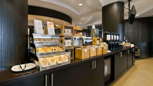 Best Western Premier Freeport Inn Airport - 13