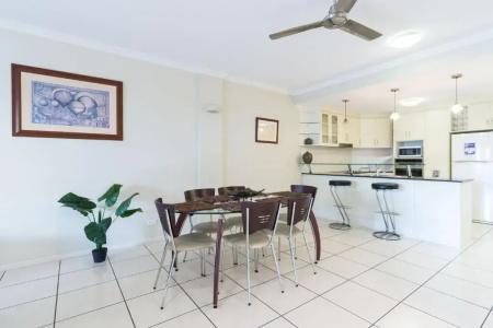 Cairns City - 39