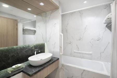 Park Avenue Clemenceau (SG Clean) - 66