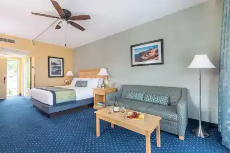 Atlantic Oceanside & Conference Center - 40
