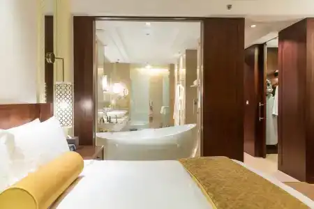 The Ritz-Carlton - 43