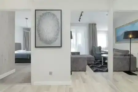 ApartEtna - 86