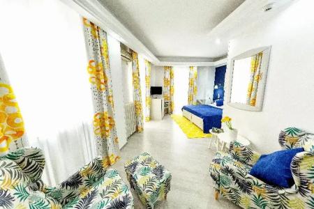 Relax Comfort Suites - 71