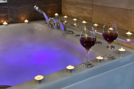 Nish Suites Atasehir - 12