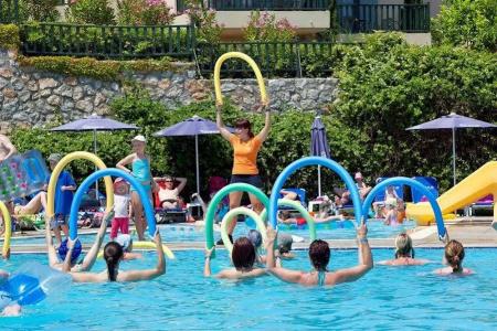 The Village Resort and Waterpark - 3