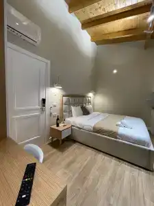 Rias Penthouse Suites - 198