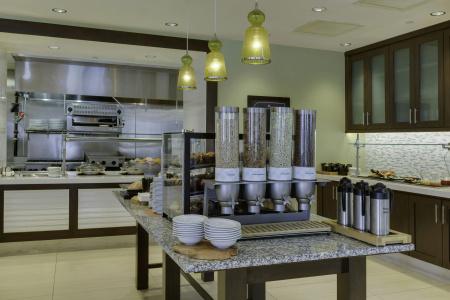 Hilton Garden Inn Oceanfront - 11
