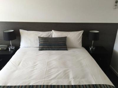Best Western Colonial Village - 3