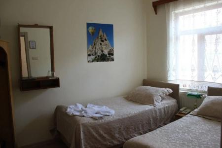 Elvan Cave House - 1