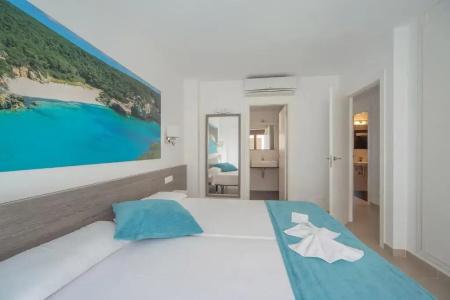 ApartFerrer Skyline - 137